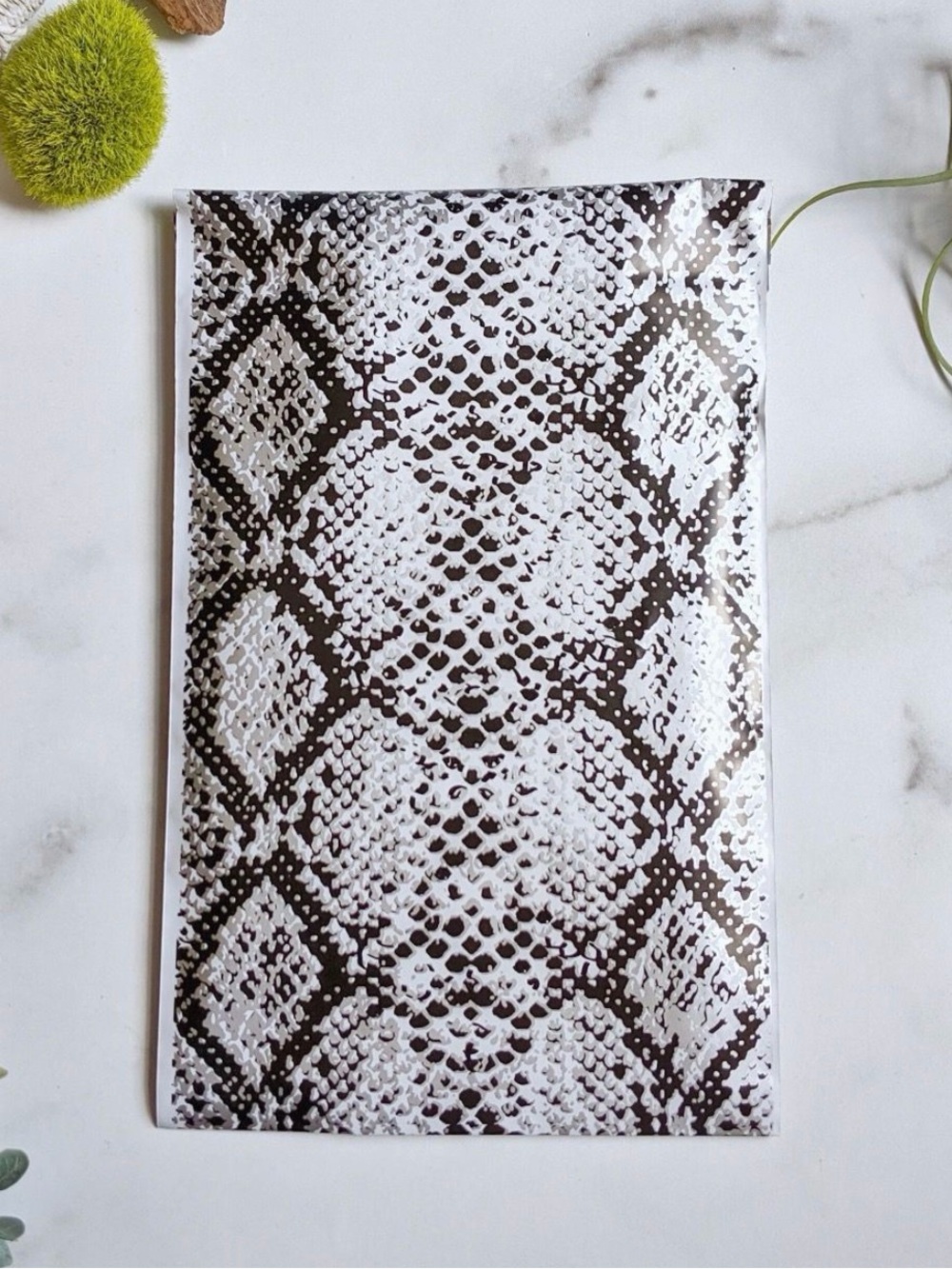 BIN - 25pc SnakeSkin Poly Mailers